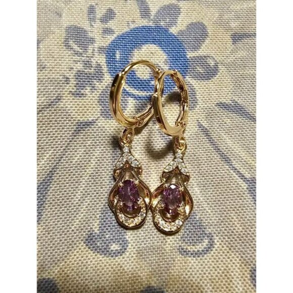 Independent Jewelry - 18K Gold Plated Large Teardrop Dangle Earrings